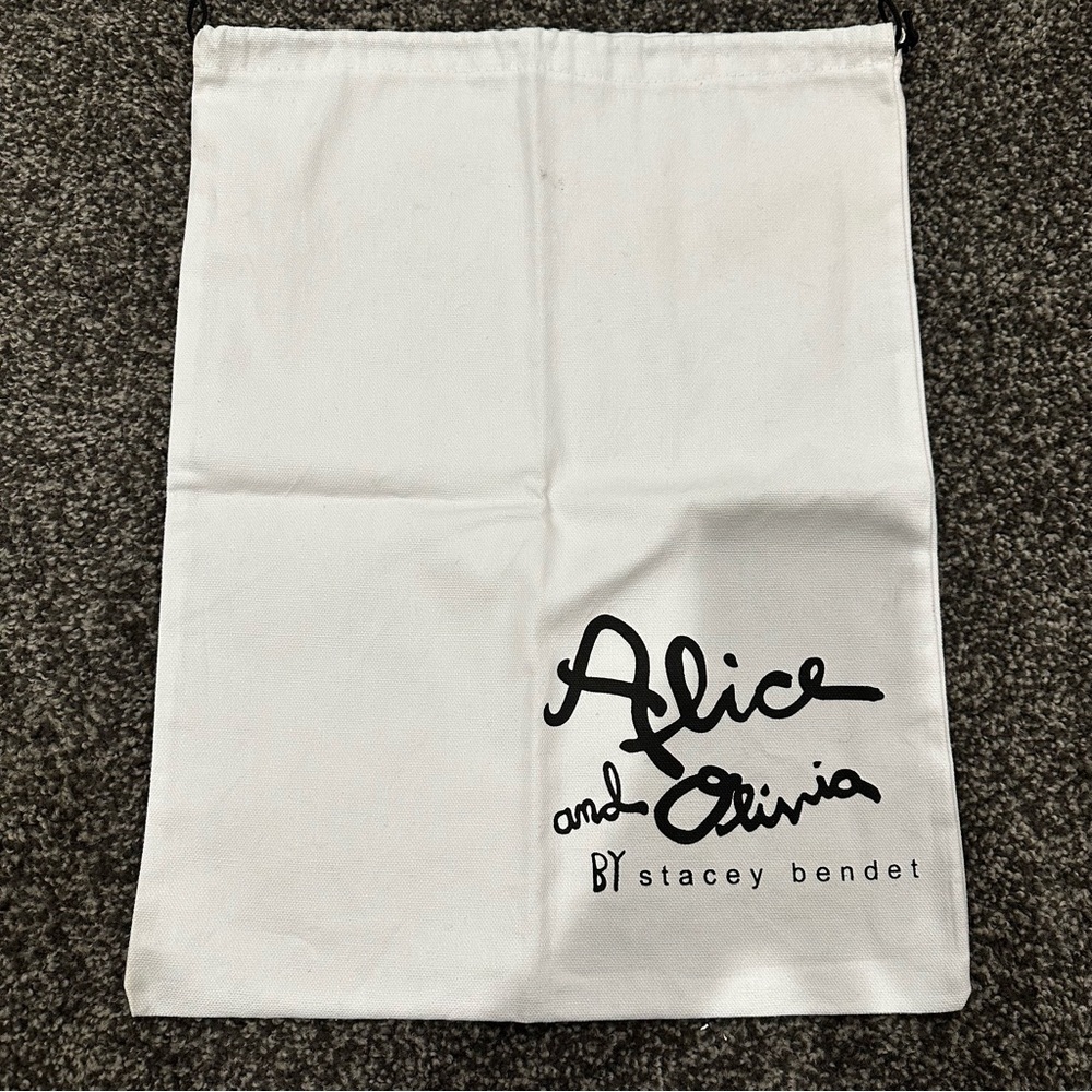 Alice and Olivia White Dust Bag